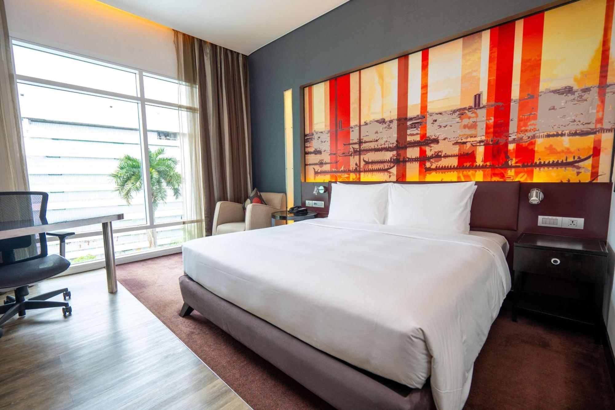 Deluxe Room City View